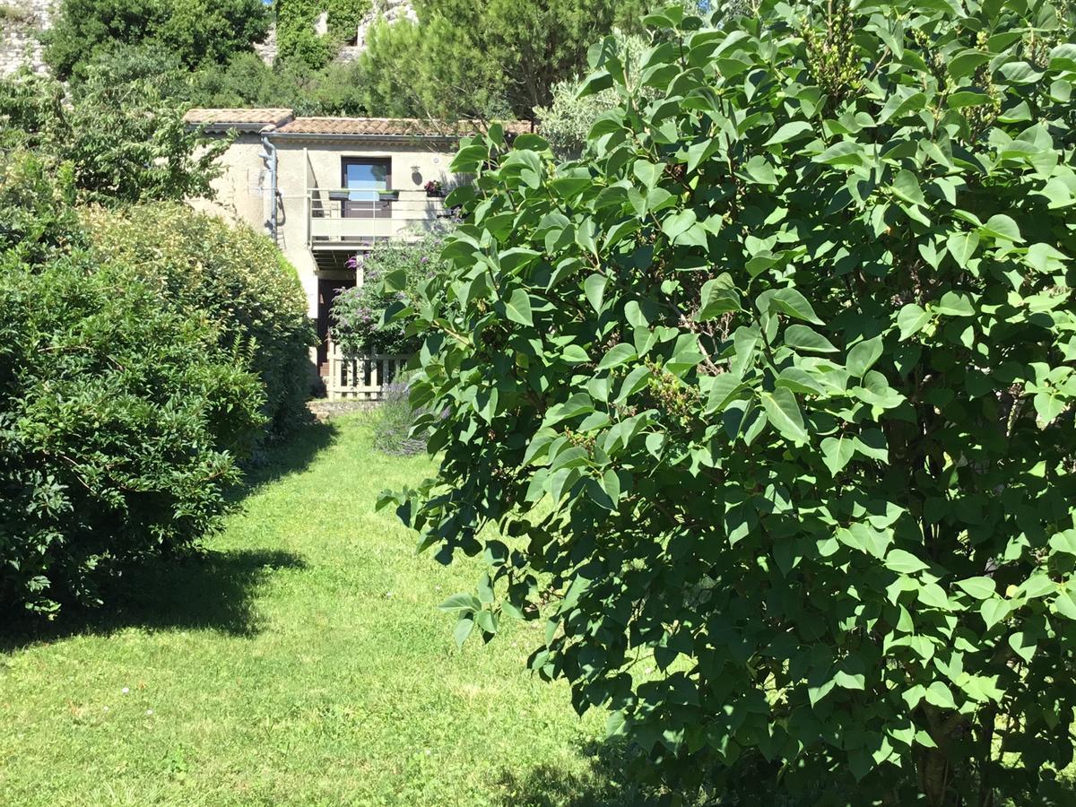 La Cabane De Pepe Emilien Bed & Breakfast Chomérac Екстериор снимка